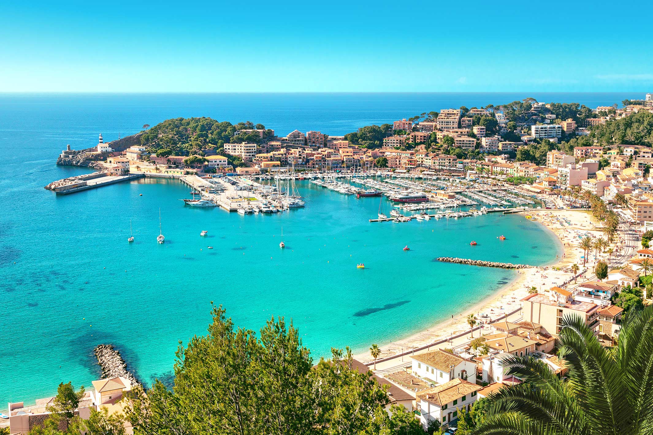 Bay and port of Sóller, Majorca, Balearic Islands